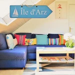 13k Arz - Proche Centre - 39m2 Vue Sur Les Toits Appartement Vannes